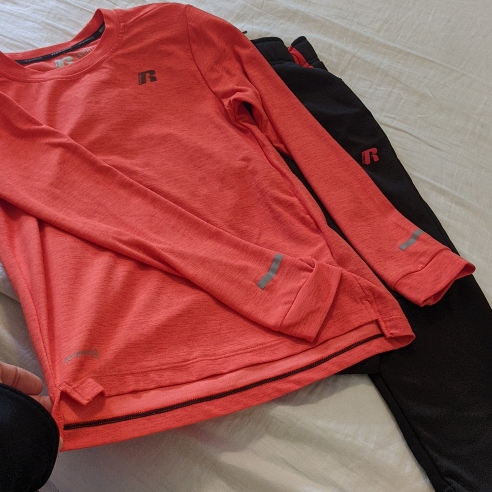 Boys Size 6/7 Russell dry-power pants set